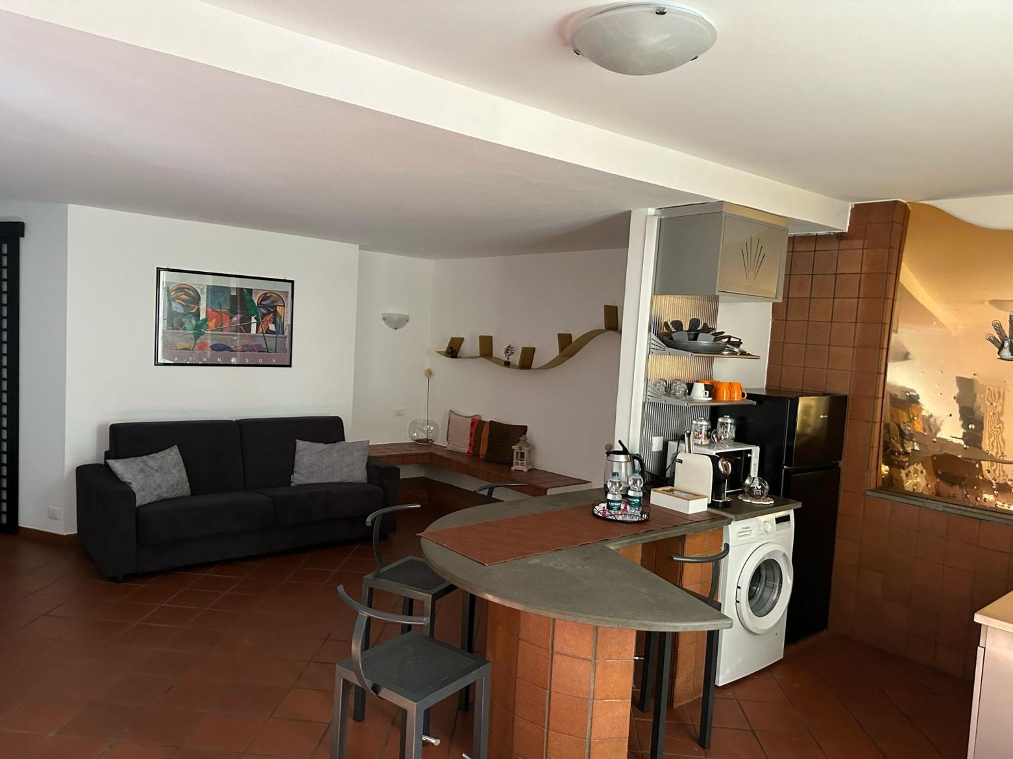 Historic Center Via Po Apartment